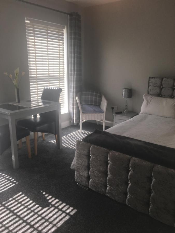 Country House And Spa Coleraine Exterior foto