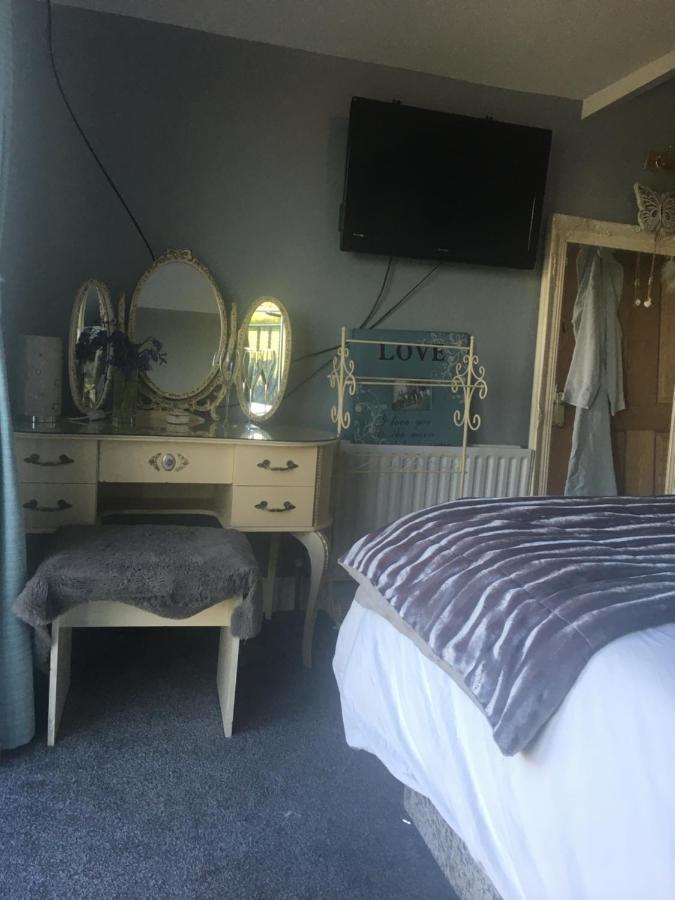 Country House And Spa Coleraine Exterior foto